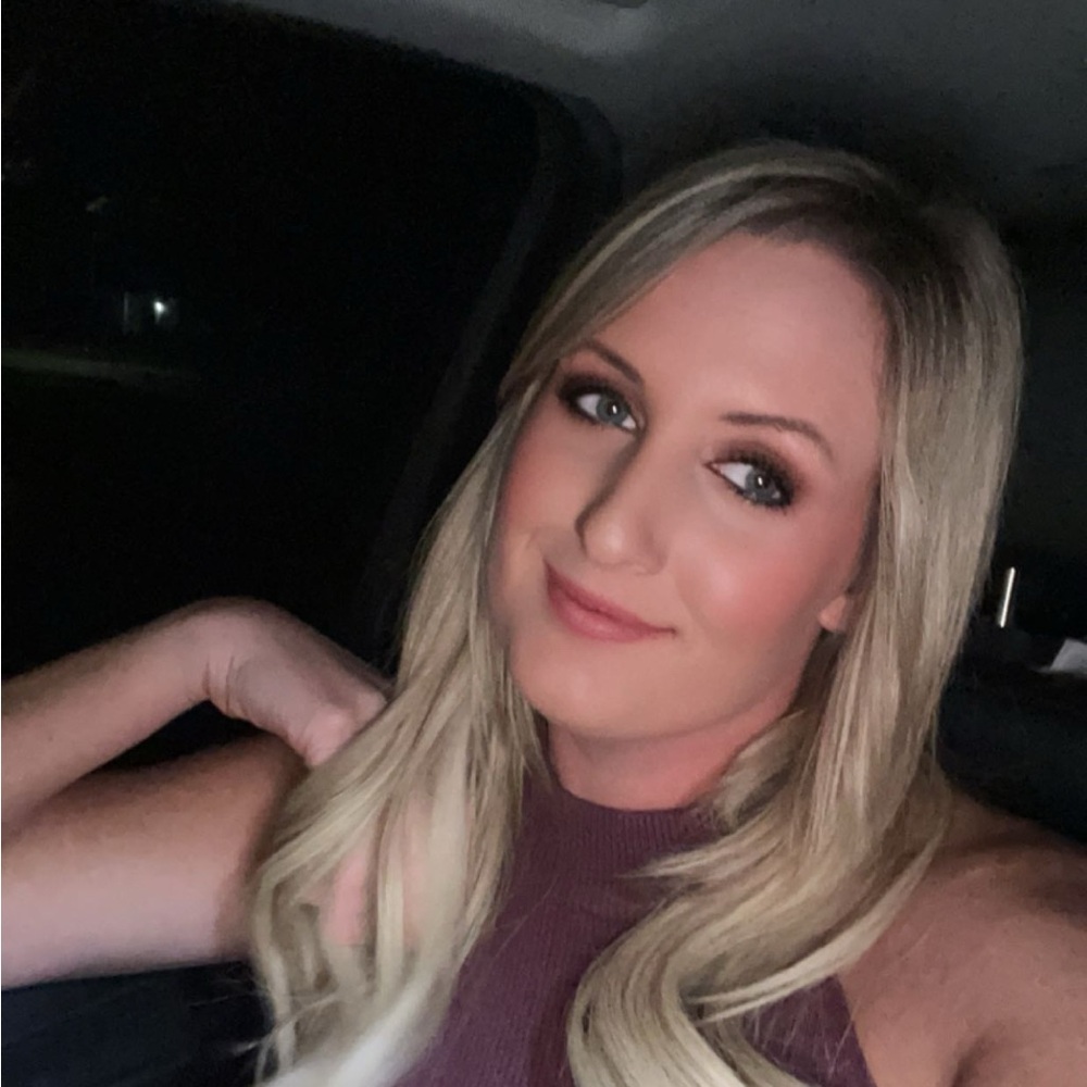 Meet your Posher, Chasity